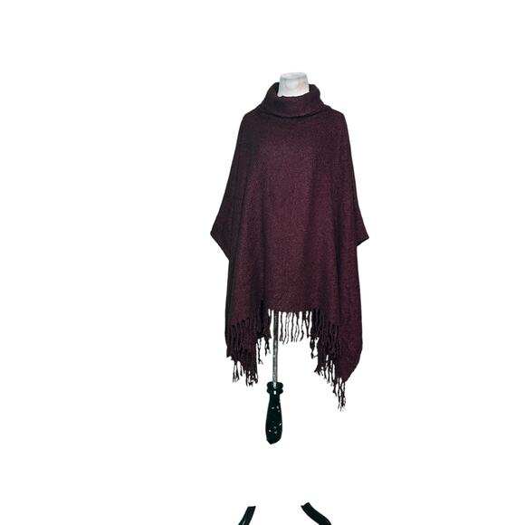 Vince Camuto burgundy turtle neck poncho One Size - Picture 7 of 14